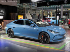IM5 100 kWh (407 Hp)