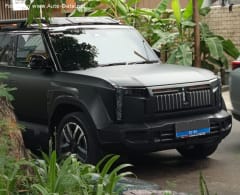 J6 65.69 kWh (184 Hp) Electric