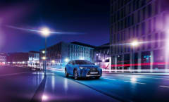 UX 300e 54.3 kWh (204 Hp)