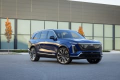 VISTIQ 102 kWh (615 Hp) Dual Motor AWD