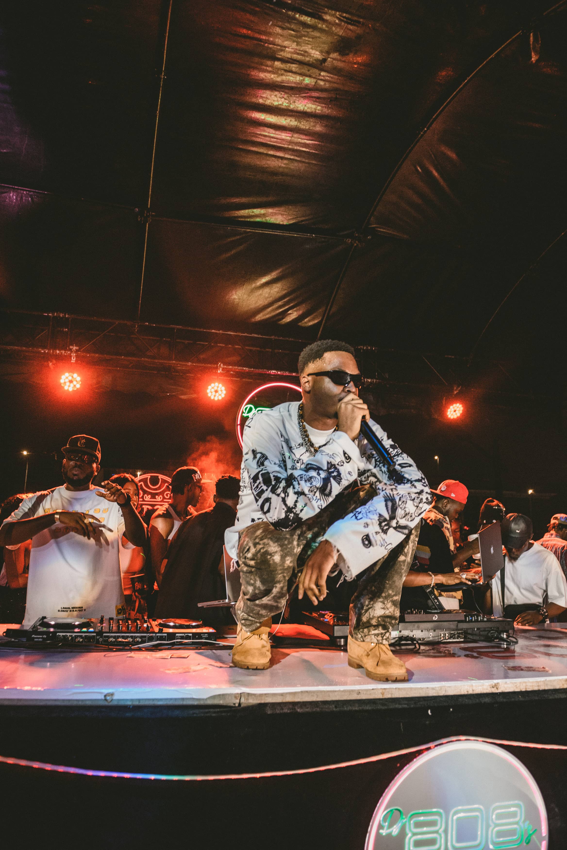 808's KITCHEN OUT OF OFFICE photo 10