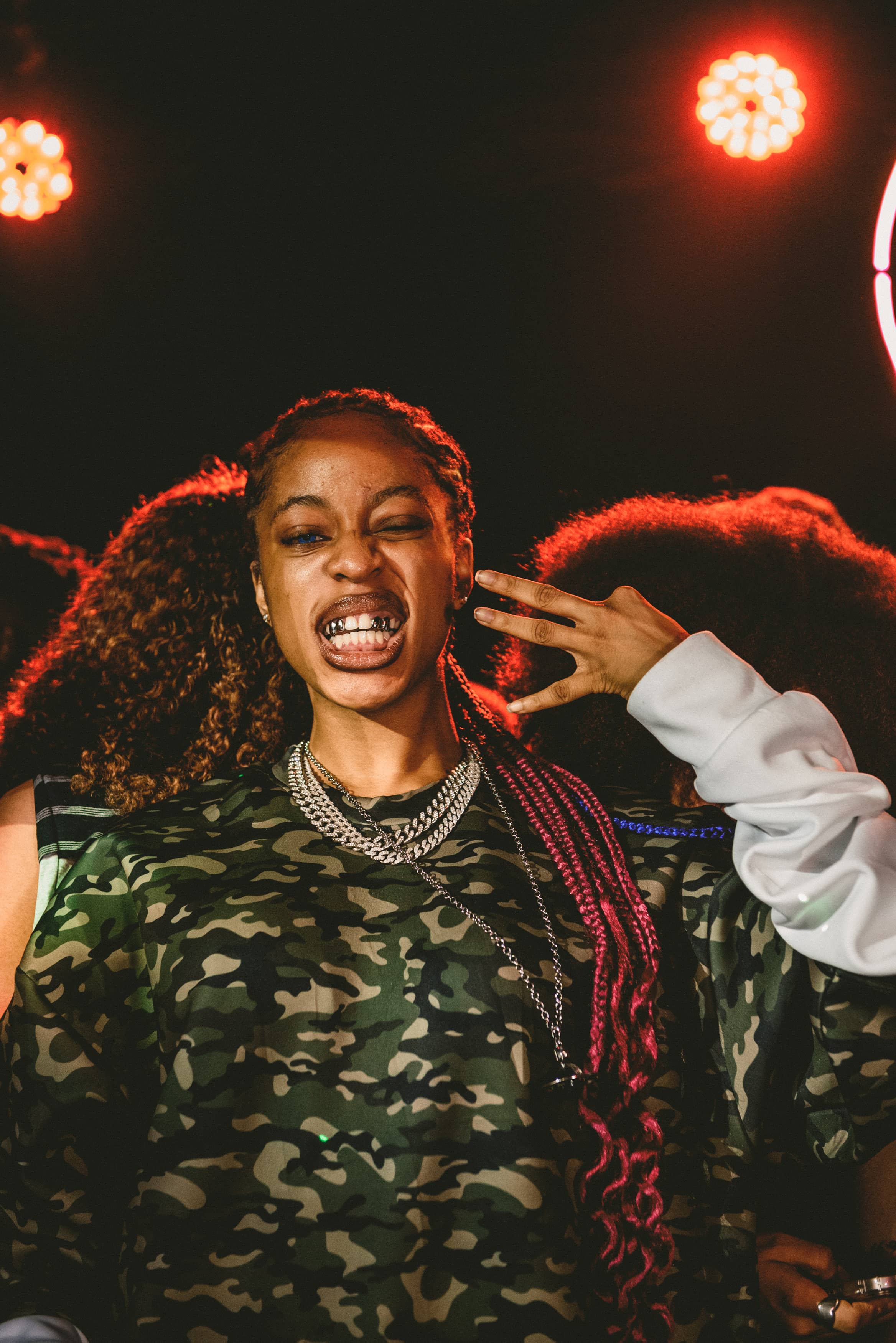 808's KITCHEN OUT OF OFFICE photo 11