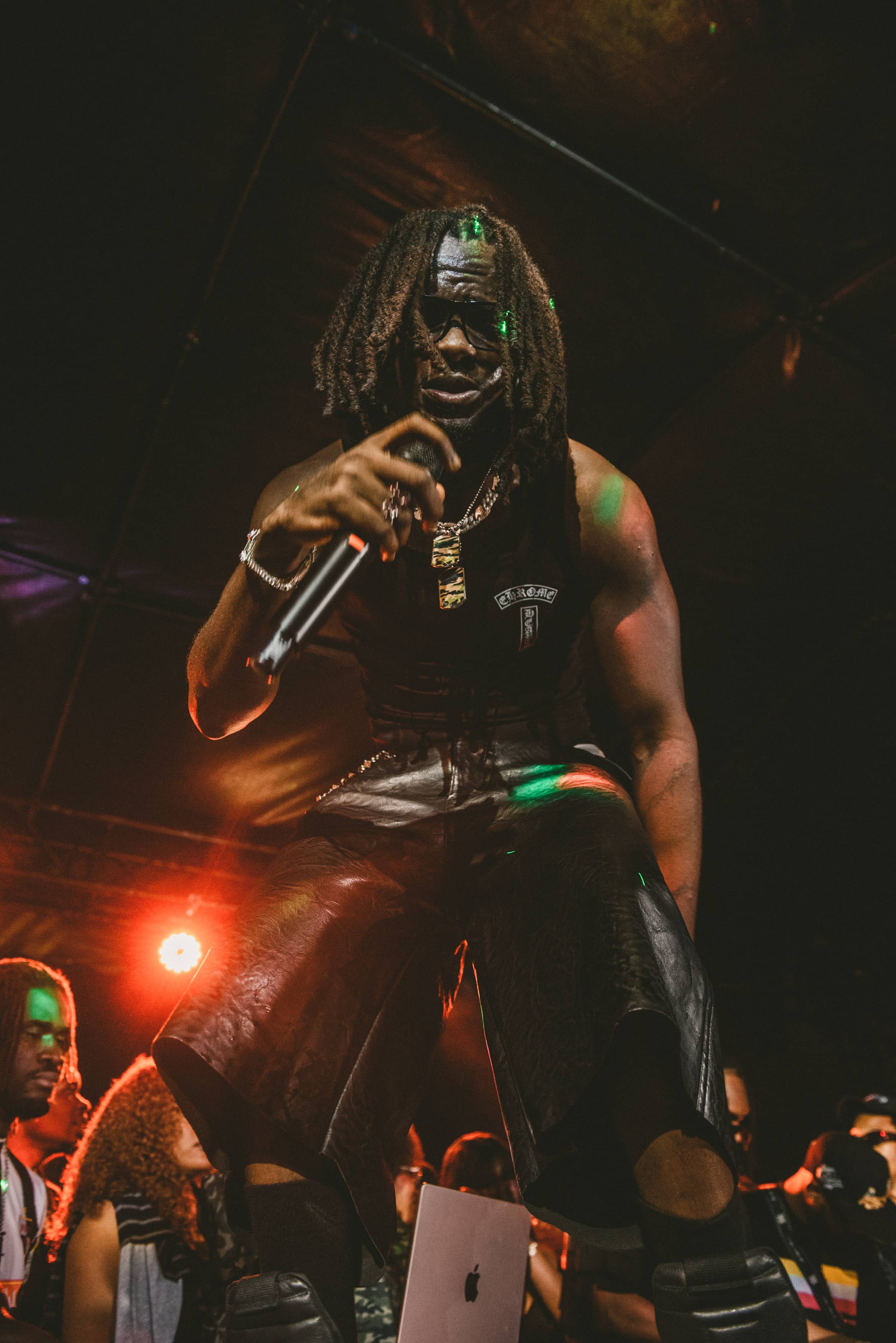 808's KITCHEN OUT OF OFFICE photo 12