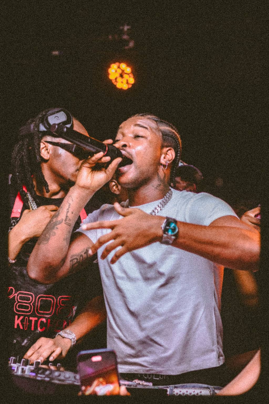 808's KITCHEN OUT OF OFFICE photo 17