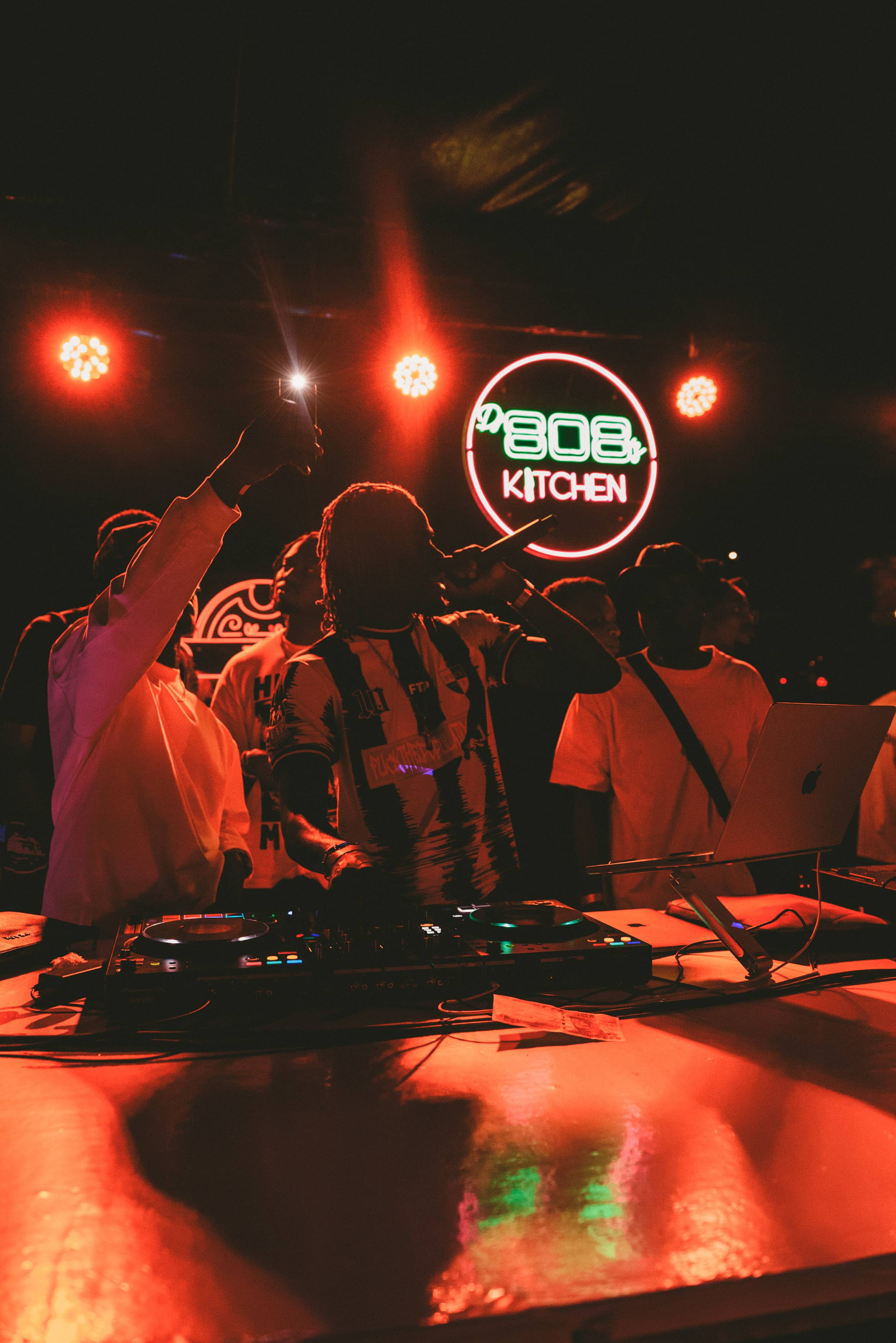 808's KITCHEN OUT OF OFFICE photo 24