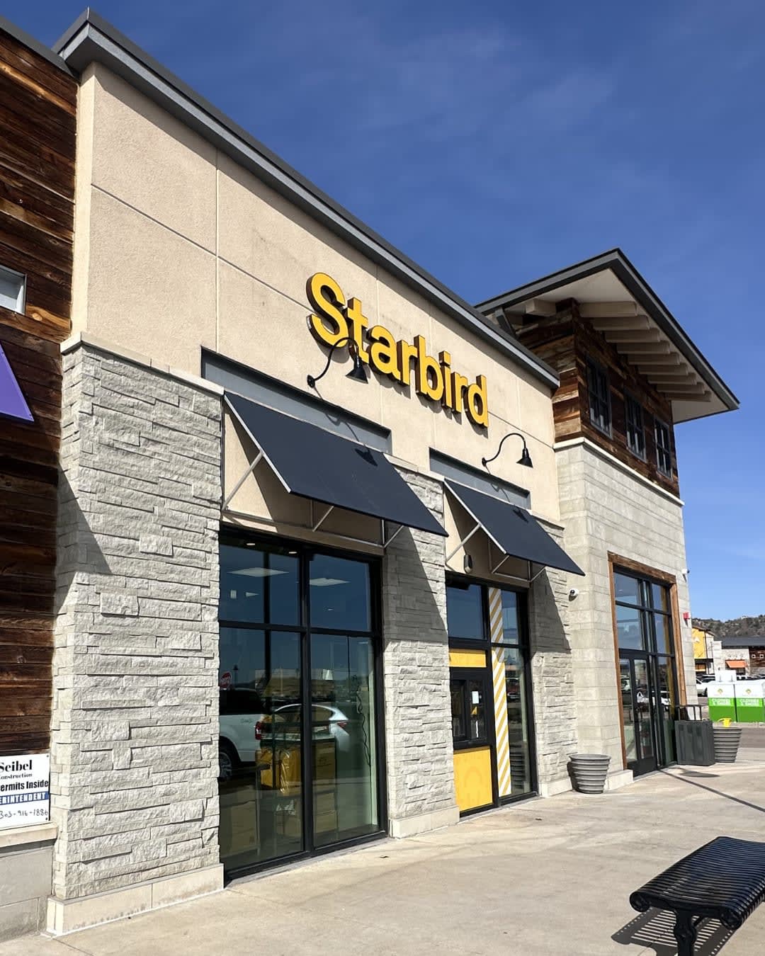 Starbird Chicken exterior at Promenade at Castle Rock