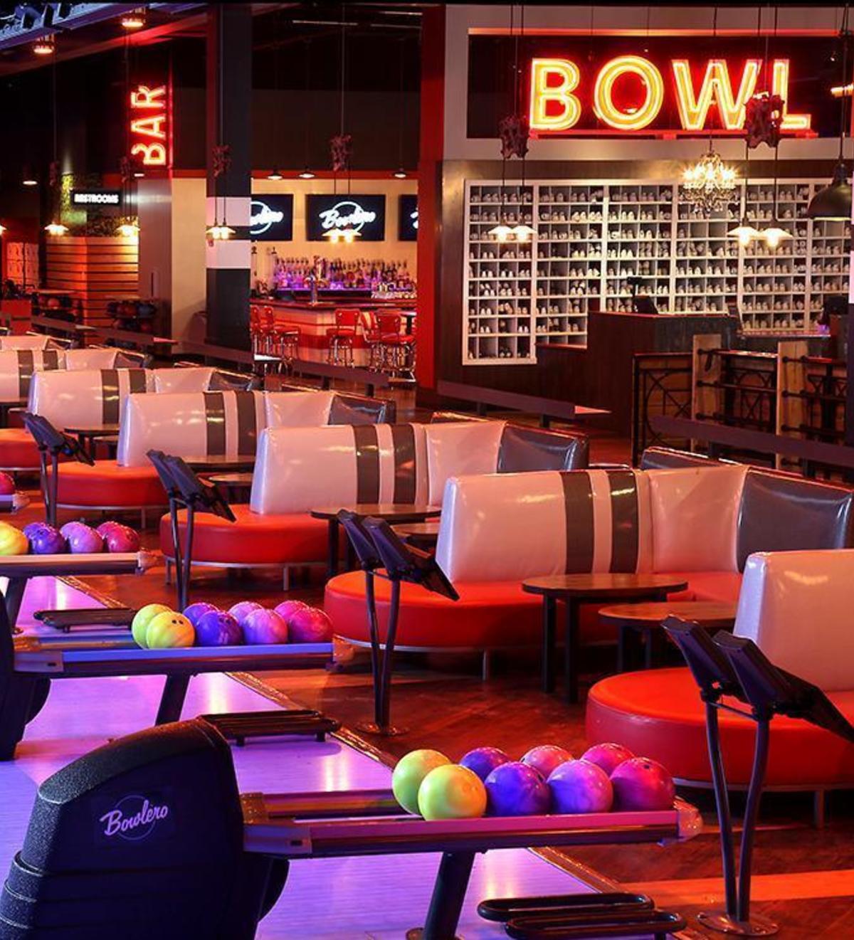 Lucky Strike Lone Tree attraction in Lone Tree, Colorado
