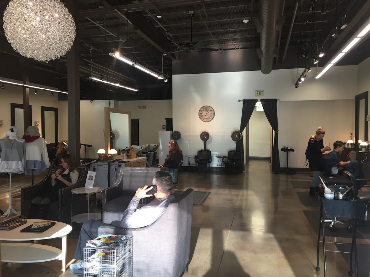 Blue Mist Salon salon in Lone Tree, Colorado