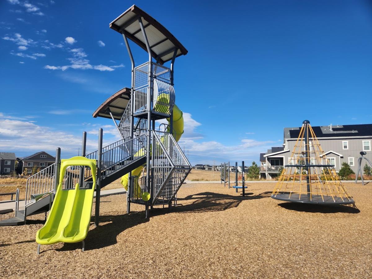 Swan River/Zipline Park park in Littleton, Colorado