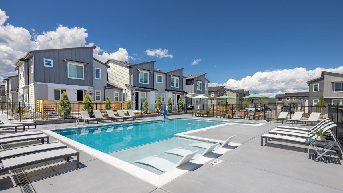 Canvas at Castle Rock apartment community in Castle Rock, Colorado