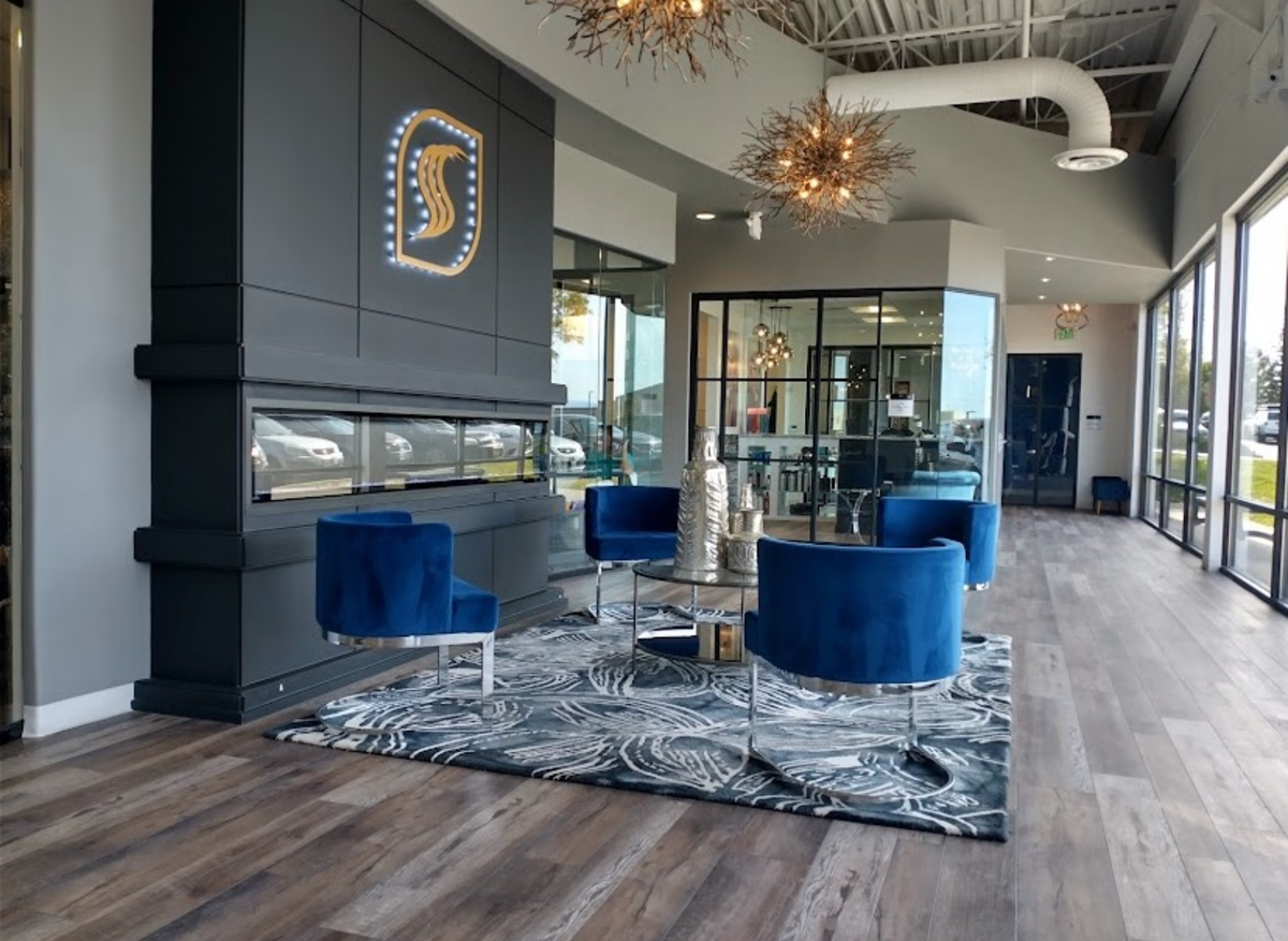 Joni’s Gentleman's Cuts salon in Lone Tree, Colorado