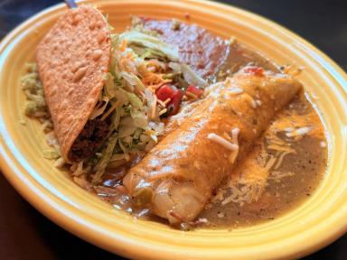 Adriana's Mexican Restaurant atmosphere and seating