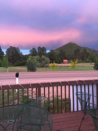 Larkspur Pizzeria & Cafe exterior entrance