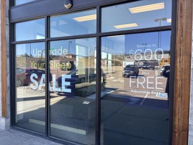 Mattress Firm - Castle Rock dining area