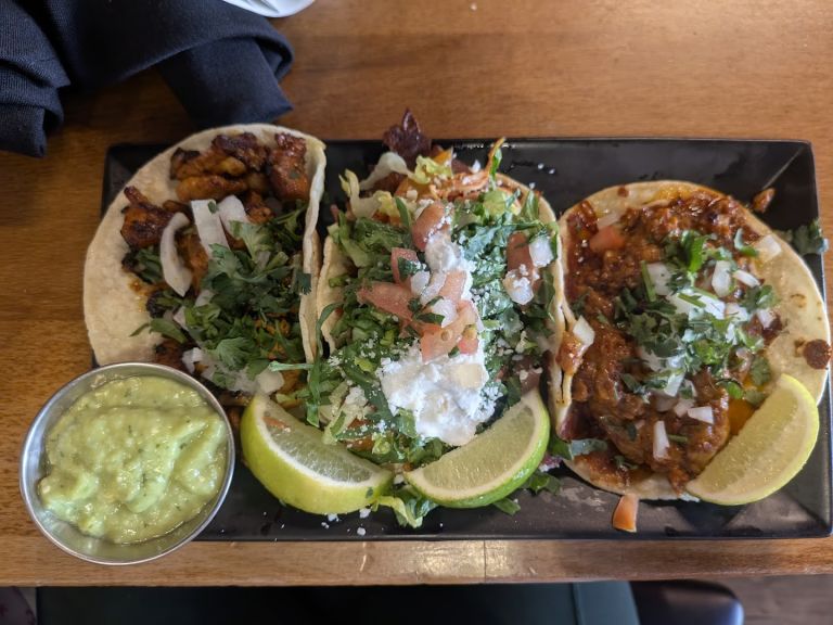 Sazón featured offerings