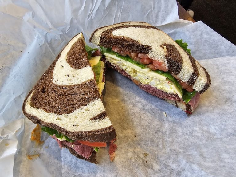 Heidi's Brooklyn Deli dining area