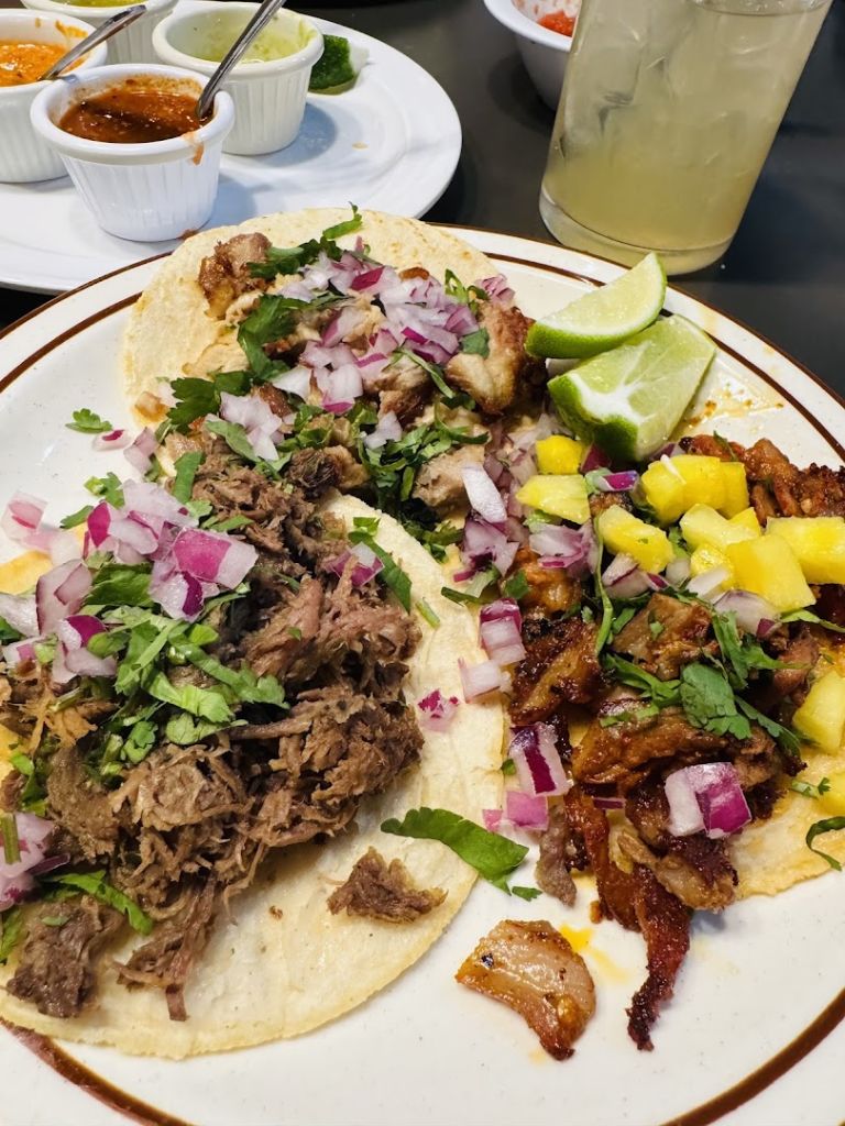 Los Carboncitos - Lone Tree featured offerings