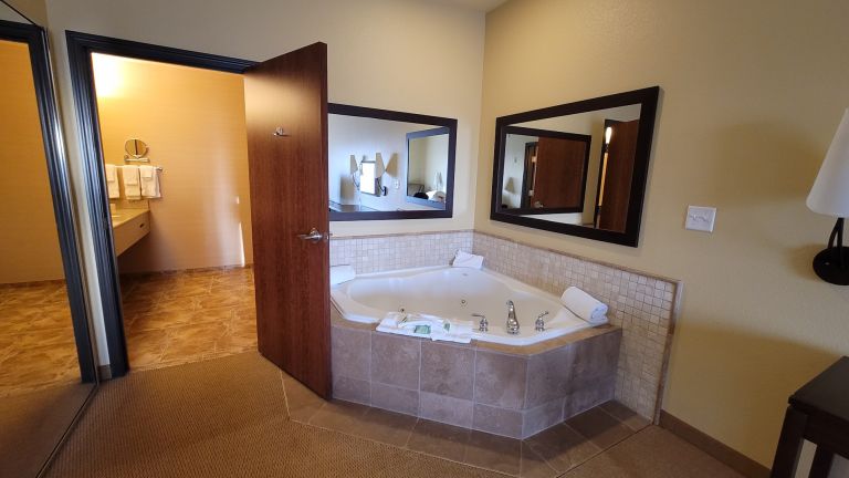 Holiday Inn Denver-Parker-E470/Parker Rd by IHG featured offerings