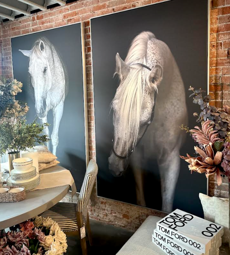 Niche & Co dining area