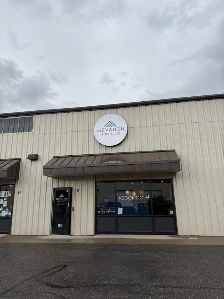 Elevation Golf Club atmosphere and seating