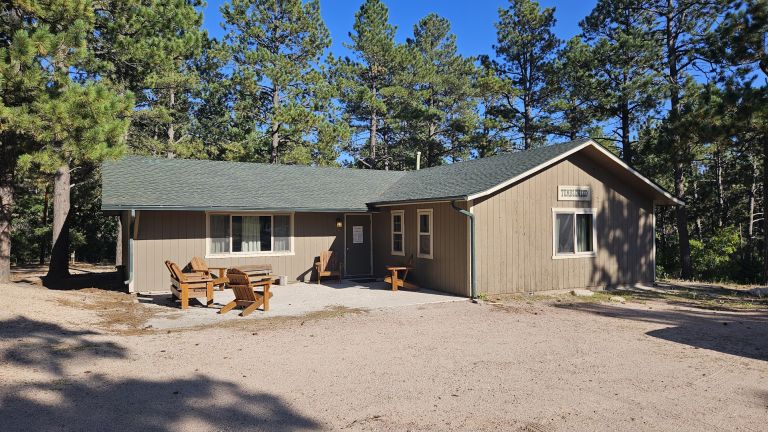 Ponderosa Retreat and Conference Center dining area