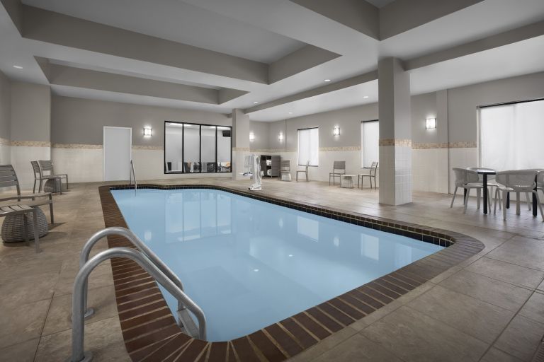 Hilton Garden Inn Denver Highlands Ranch atmosphere and seating