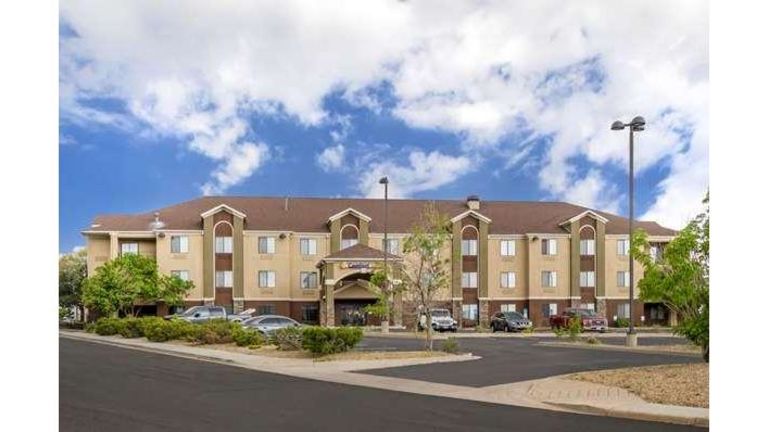 Comfort Suites Castle Rock - Denver South featured offerings