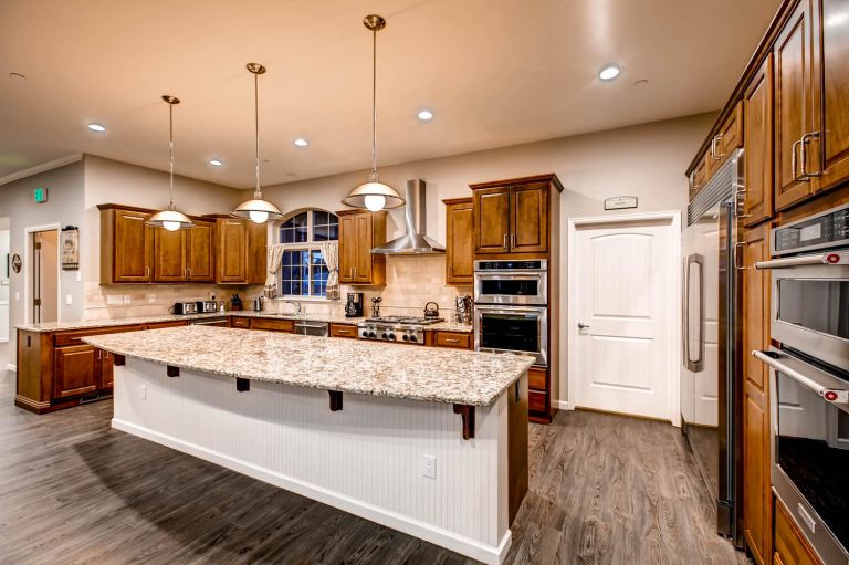 Rocky Mountain Assisted Living and Memory Care featured offerings