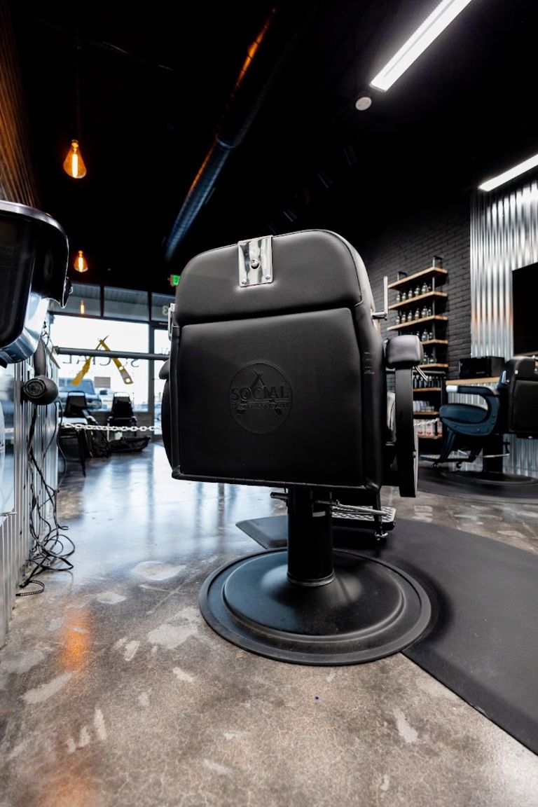 Social Barber Company of Highlands Ranch exterior entrance