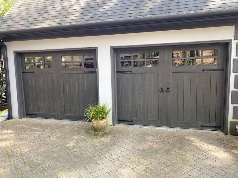 One Clear Choice Garage Doors atmosphere and seating