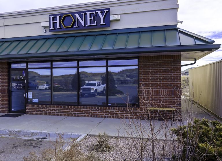 Honey Salon atmosphere and seating