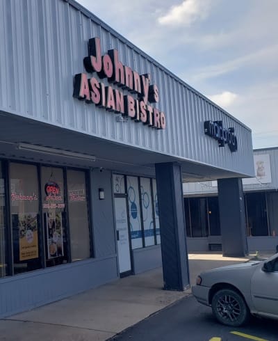 Johnny's Asian Bistro