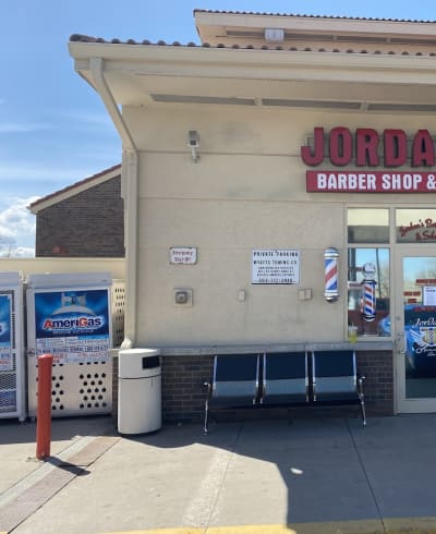 Jordans barber shop & Salon