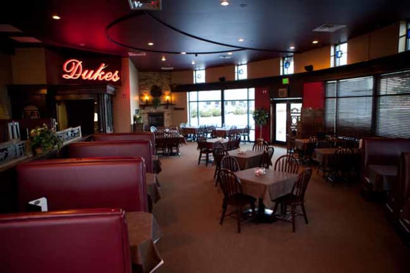 Duke's Steakhouse