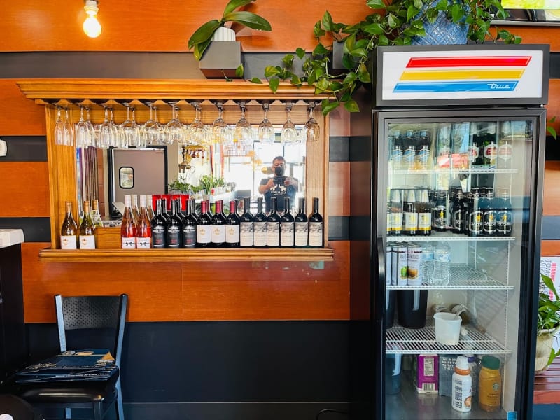 Chang Noi Thai Cuisine