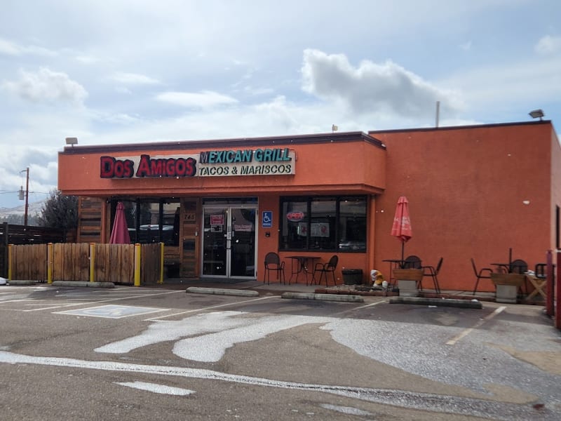 Dos Amigos Mexican Grill