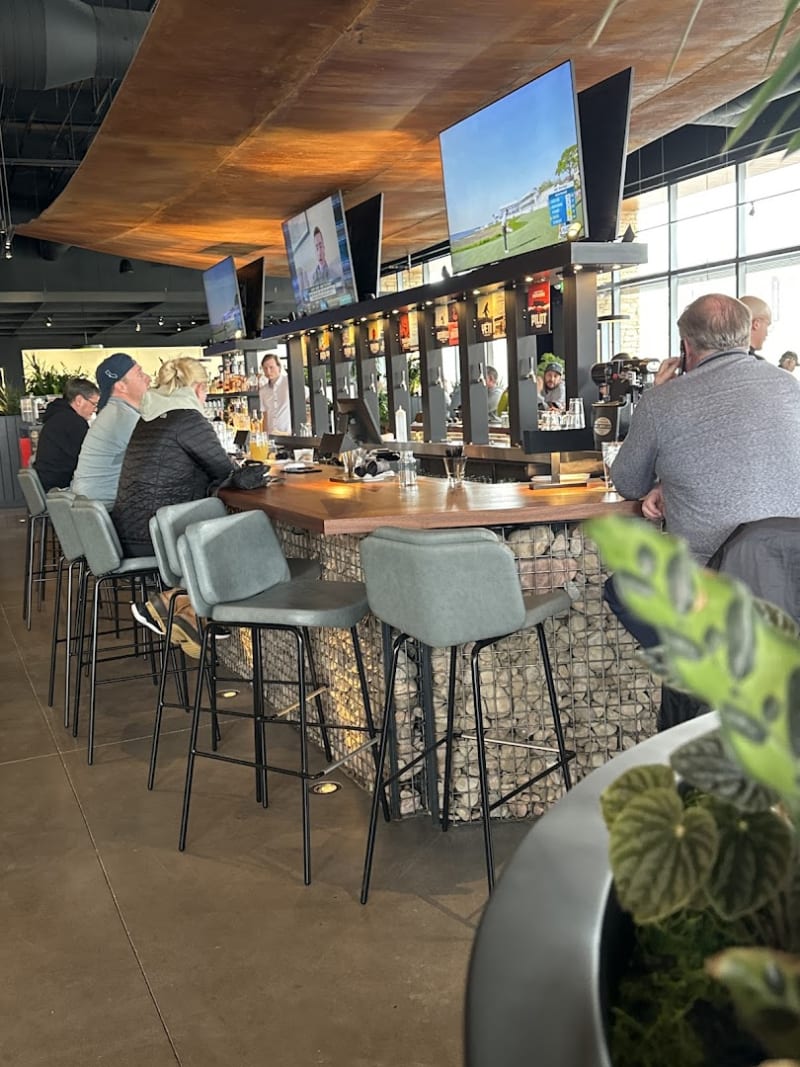 Great Divide Brewery & Roadhouse