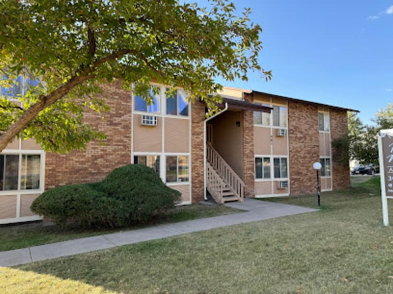 Pinon Manor Apartment Homes