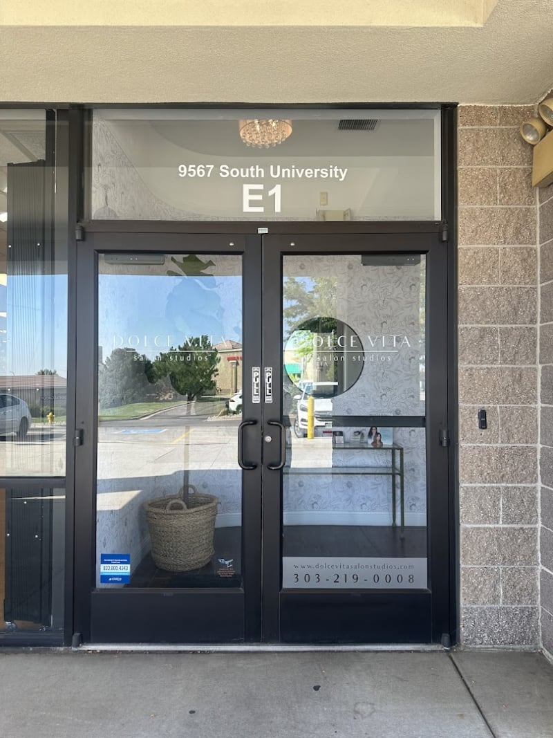 La Creme- Located inside Dolce Vita Salon Studios