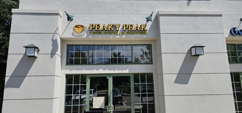 Peaky Peak Coffee & Charcuterie
