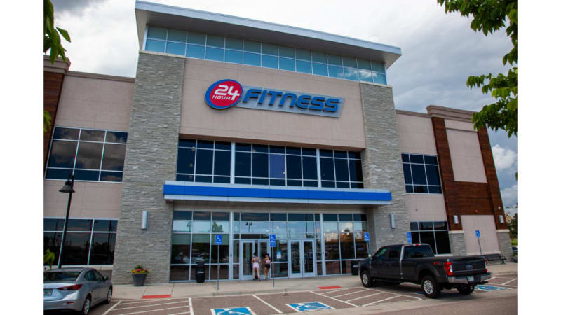 24 Hour Fitness