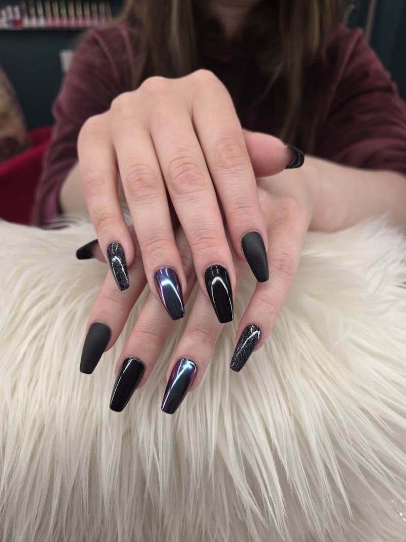 Peaceful Escape Nails (solo provider)