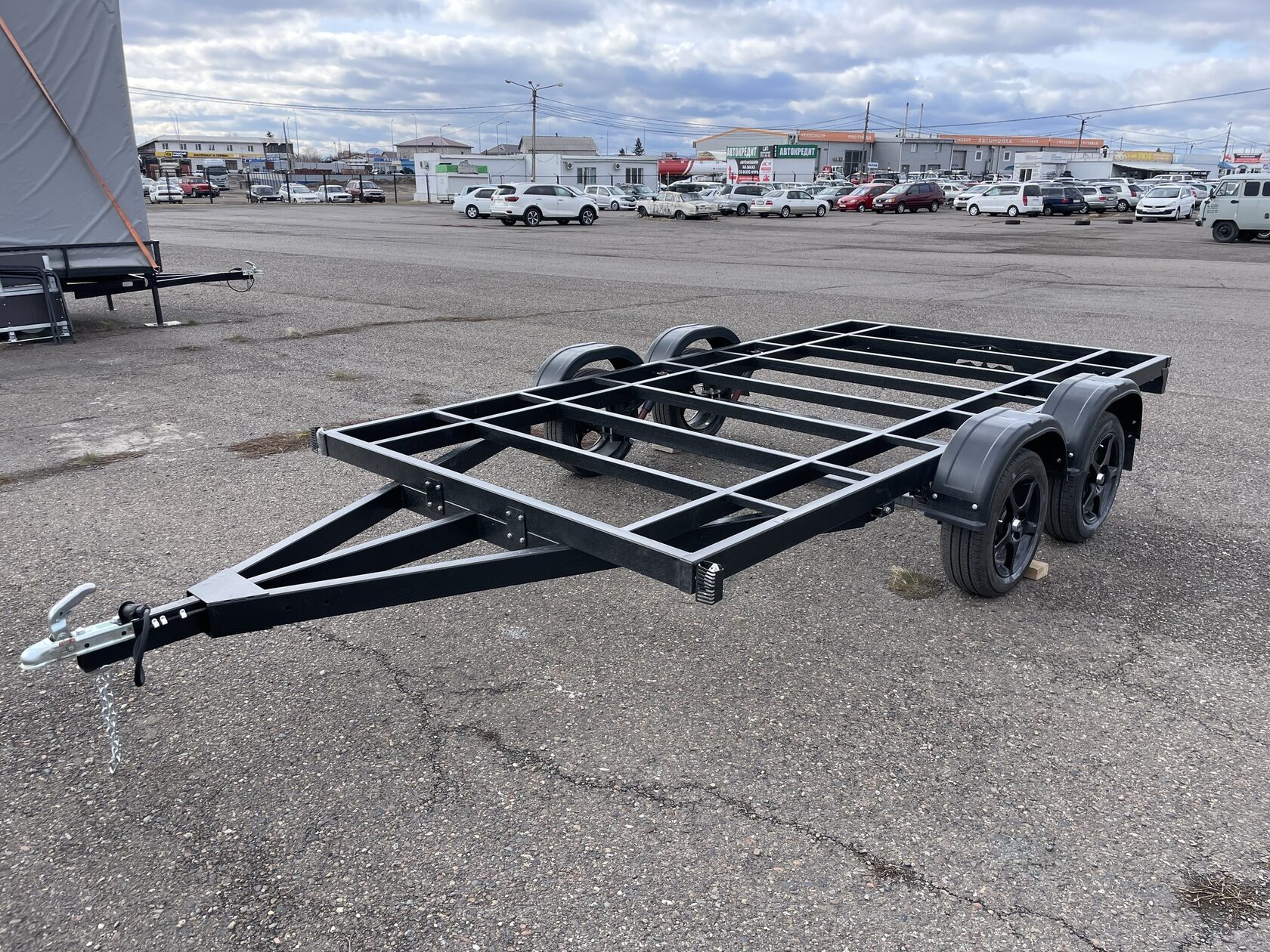 Яр Прицеп 2040 Площадка