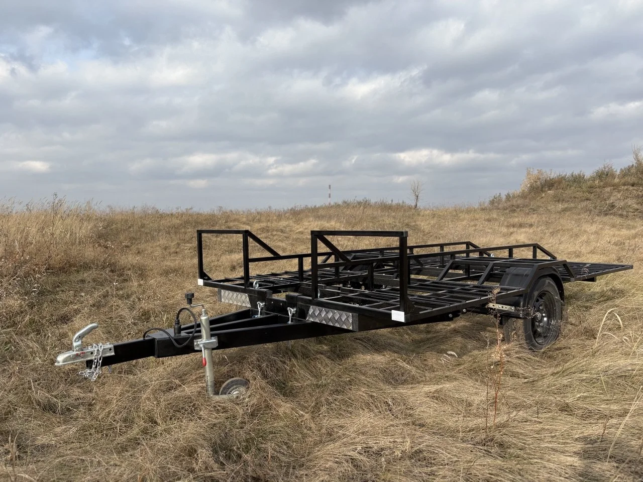 Яр Прицеп Яр Квадро 900