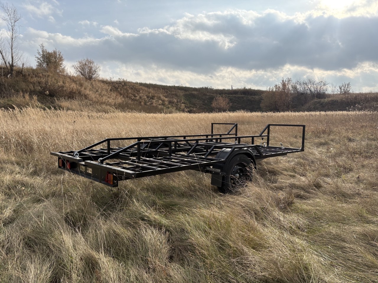 Яр Прицеп Яр Квадро 1200 с трапами (2,7Т)