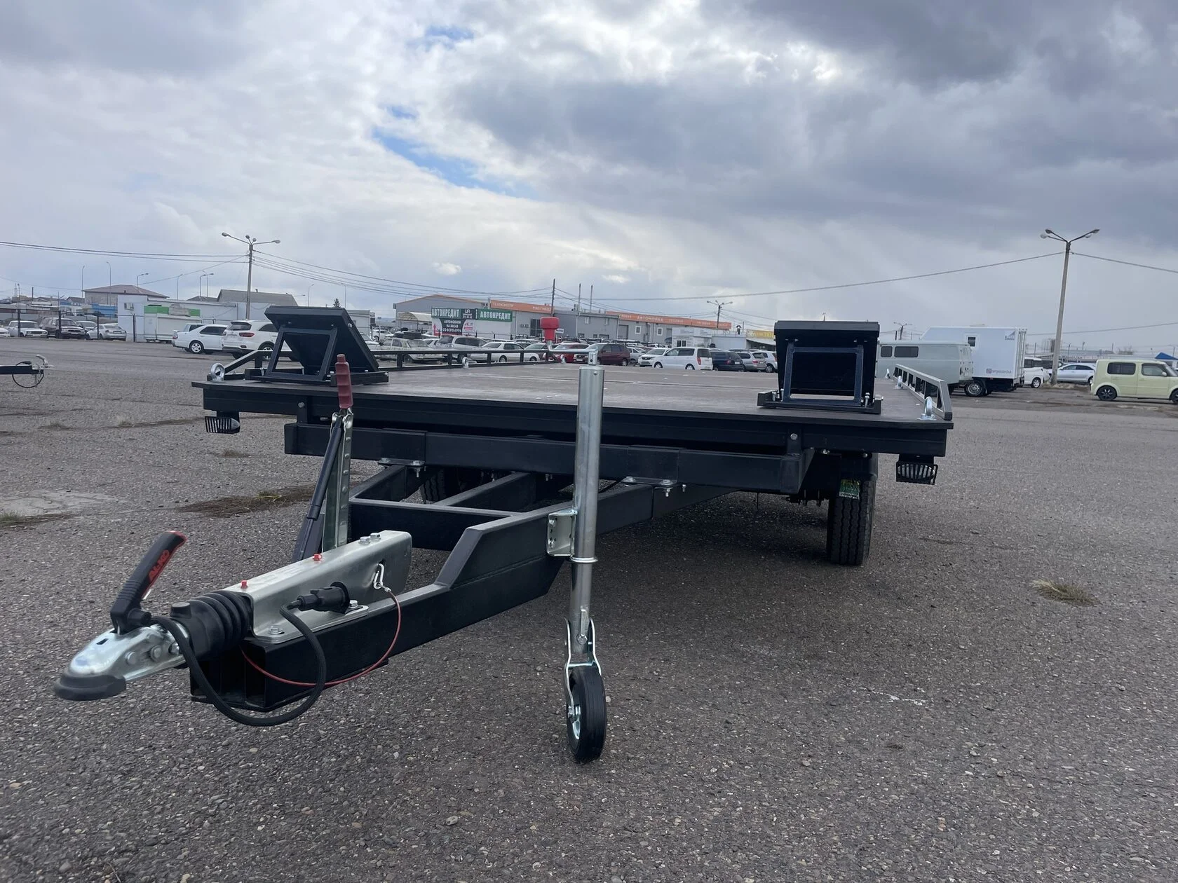 Яр Прицеп Яр Троффи Лонг 2,7Т