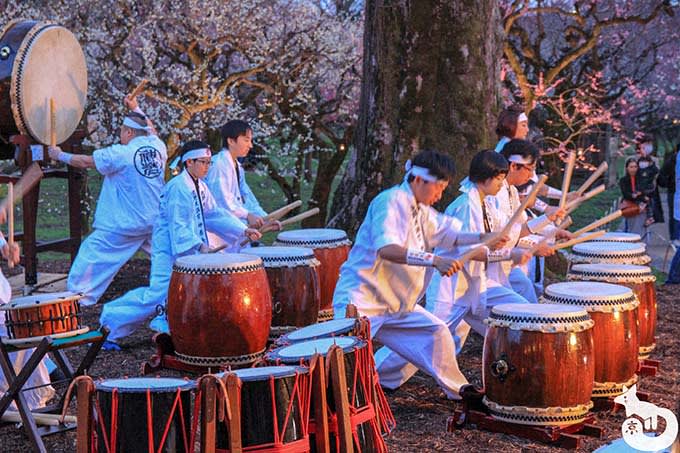北野天満宮 梅のライトアップ 神若会の方たちによる太鼓の演奏