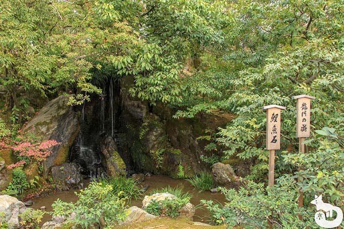 金閣寺 龍門滝