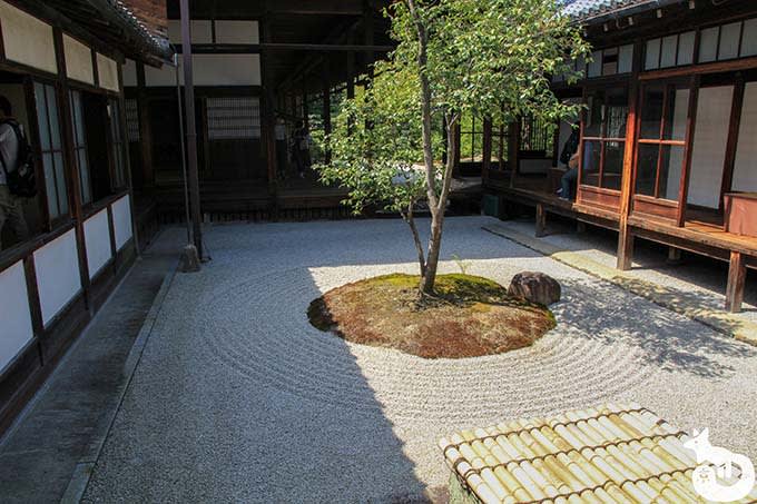 建仁寺 ◯△□乃庭