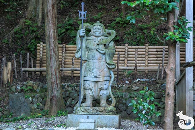 御髪神社 毘沙門天像